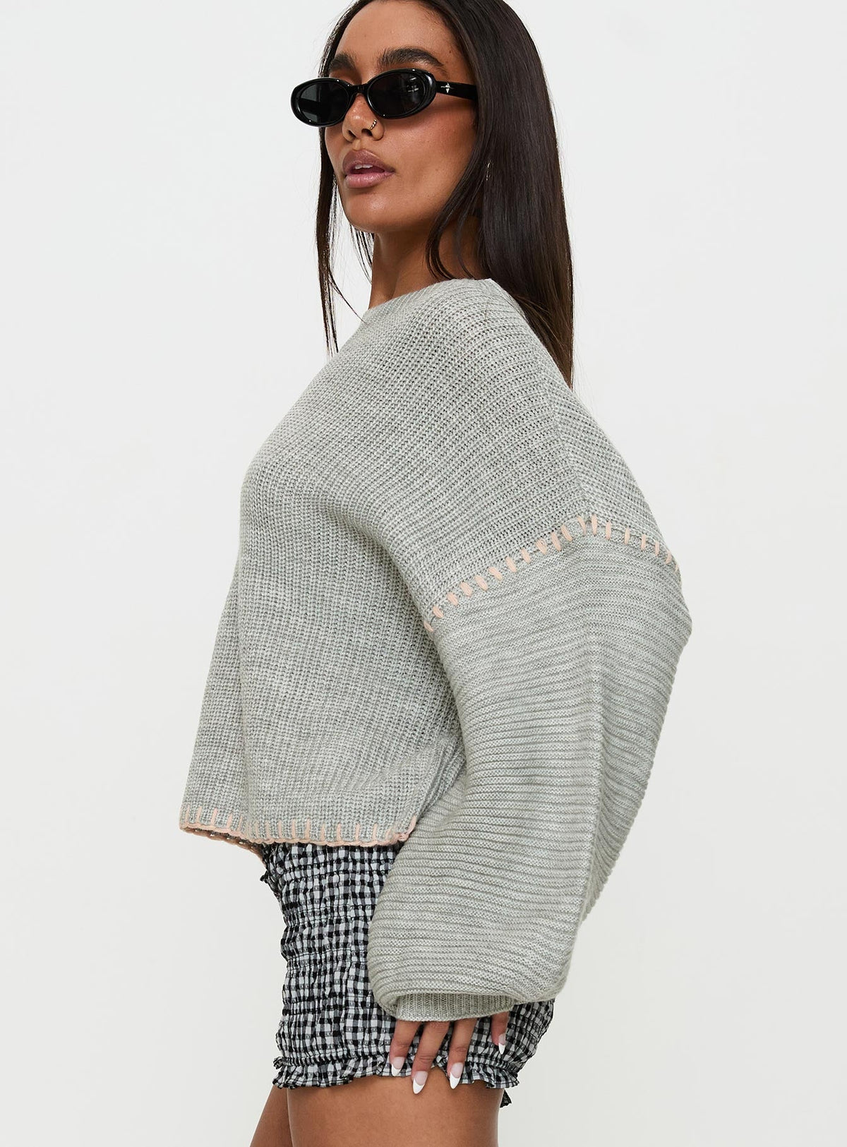 Baby I'm Back Knit Sweater Grey / Pink